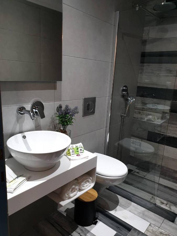 פוטוס V-Suites מראה חיצוני תמונה